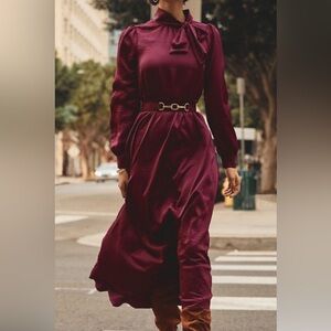 Elegant Burgundy Long Sleeve Dress